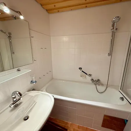 Kreidl 13 Apartament